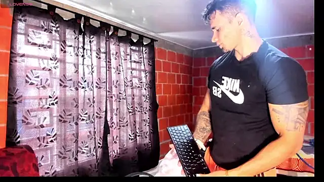 GendersonFit online show from 05/31/26, 02:45
