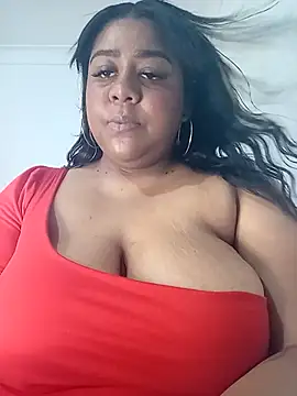 Snapshot of BiancaFollerach chatting on 09/10/25, 12:37 BiancaFollerach online show from 09/10/25, 12:37