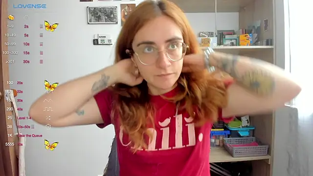 Snapshot of linda_giggle chatting on 03/14/25, 01:46 linda giggle online show from 03/14/25, 01:46