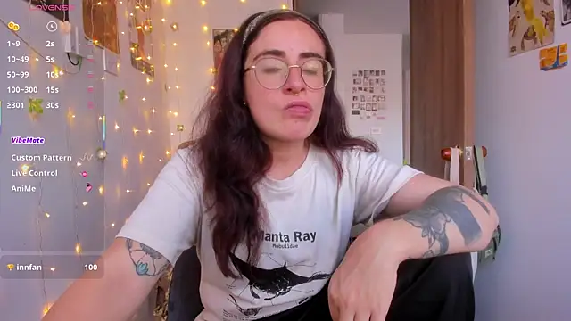 linda giggle online show from 11/07/25, 09:30