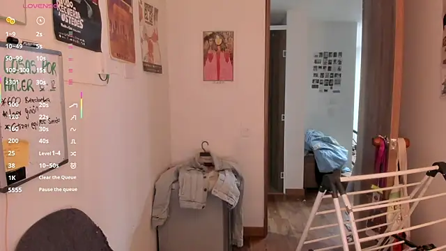 linda giggle online show from 04/10/26, 12:50