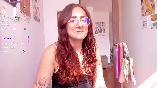 linda giggle online show from 03/26/26, 02:04