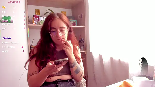 Snapshot of linda_giggle chatting on 07/01/26, 01:55 linda giggle online show from 07/01/26, 01:55