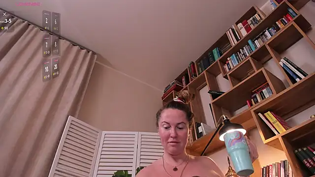 Amber Foks online show from 04/11/26, 06:21