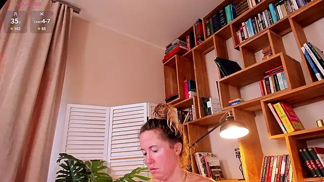 Snapshot of Amber_Foks chatting on 02/28/26, 07:19 Amber Foks online show from 02/28/26, 07:19