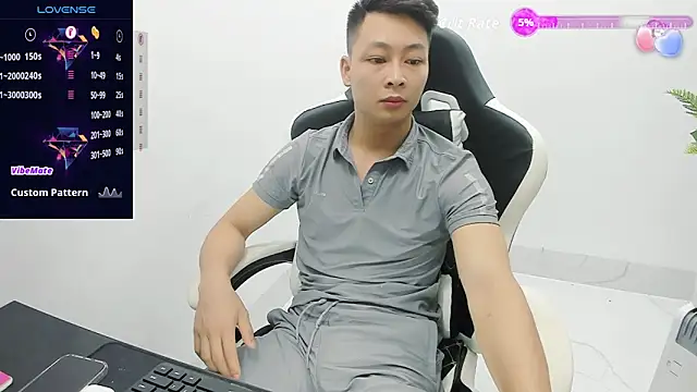 Naughty--asian online show from 04/05/26, 03:35