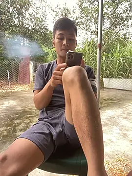 Naughty--asian online show from 10/31/25, 12:18