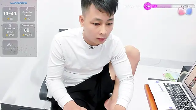 Naughty--asian online show from 03/10/25, 02:05