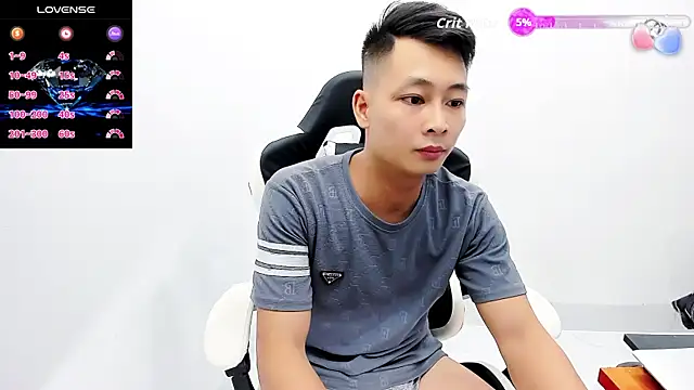 Naughty--asian online show from 11/06/25, 11:25