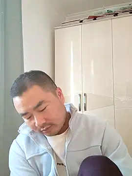 guozuo online show from 11/13/25, 12:14