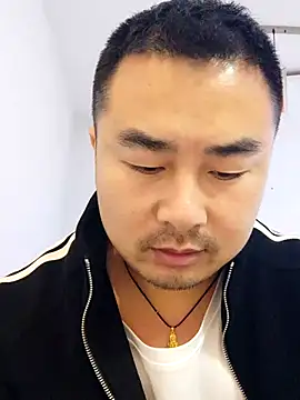 guozuo online show from 03/28/26, 02:07