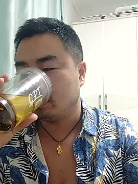 guozuo online show from 01/11/26, 02:24