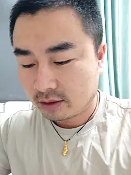 guozuo online show from 11/30/25, 11:11