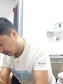 guozuo online show from 03/05/25, 12:33