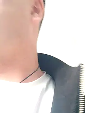 guozuo online show from 03/20/25, 10:10