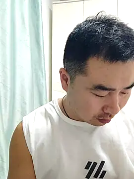 guozuo online show from 10/31/25, 04:03