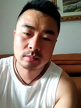 Snapshot of guozuo chatting on 07/12/26, 02:23 guozuo online show from 07/12/26, 02:23