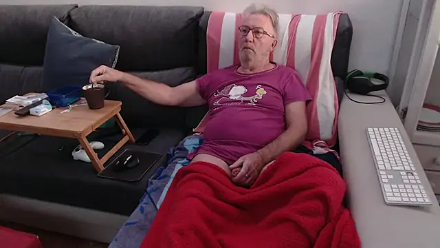 Nudelschwanz online show from 12/05/25, 08:13