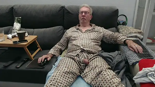 Nudelschwanz online show from 03/01/26, 05:18