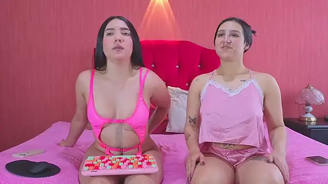 Isa And Natasha online show from 10/24/25, 01:32