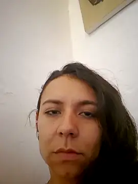 Snapshot of Amber__Davis chatting on 03/18/25, 10:26 Amber Davis online show from 03/18/25, 10:26