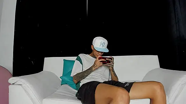 self love46 online show from 04/12/26, 05:05