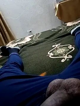 verga199069 online show from 11/04/25, 02:26