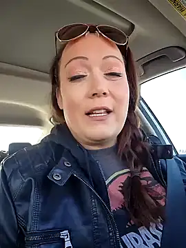 Snapshot of BBWQUEENBEEE chatting on 01/26/25, 06:16 BBWQUEENBEEE online show from 01/26/25, 06:16