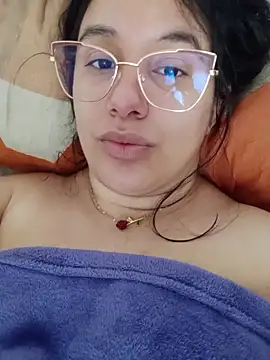 Deina bunny online show from 03/11/26, 03:28