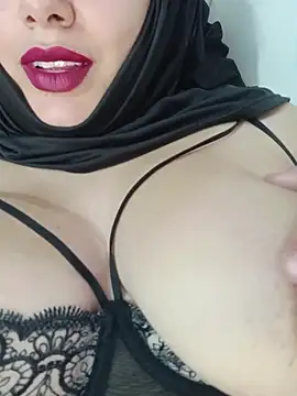 Deina bunny online show from 06/15/26, 03:07