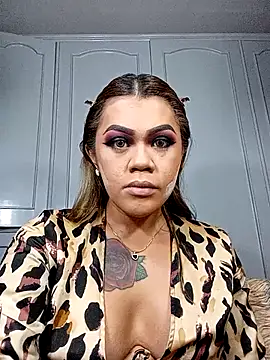 StellaStrong30 online show from 10/28/25, 08:19