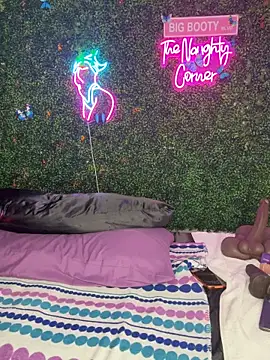 ThickAssRena online show from 04/12/26, 07:06