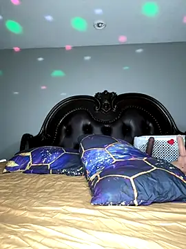 ThickAssRena online show from 10/27/25, 06:36