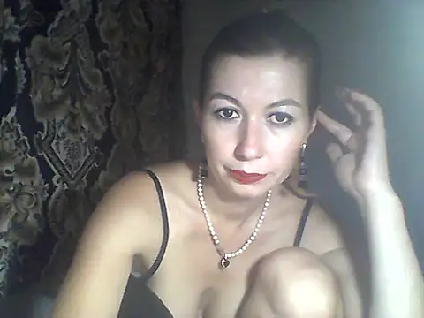 Snapshot of Olesja chatting on 10/03/25, 03:46 Olesja online show from 10/03/25, 03:46
