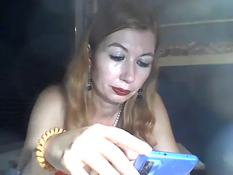 Snapshot of Olesja chatting on 07/12/26, 07:37 Olesja online show from 07/12/26, 07:37