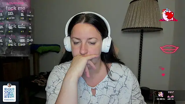 Christen John lover online show from 09/10/25, 08:52