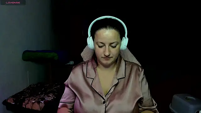Christen John lover online show from 09/16/25, 12:11