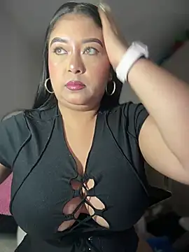 cami ortiz   online show from 03/01/25, 03:32