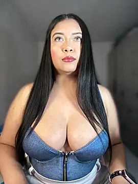 cami ortiz   online show from 12/18/25, 04:50