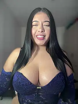 cami ortiz   online show from 03/06/25, 03:13