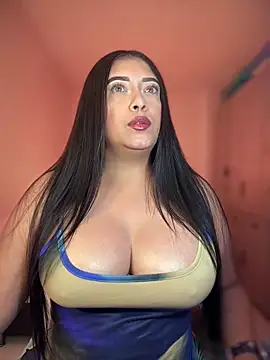 cami ortiz   online show from 10/29/25, 02:43