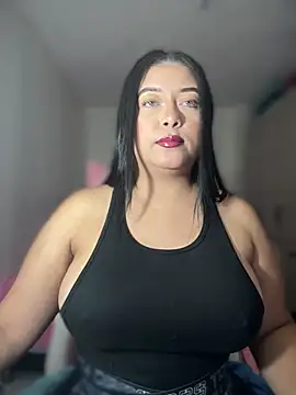 cami ortiz   online show from 03/22/25, 03:30