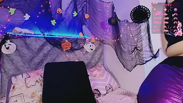 emmajohnss online show from 11/01/25, 04:19