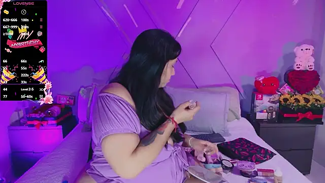 emmajohnss online show from 05/08/26, 03:54