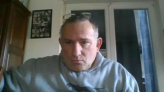 jeanlulu online show from 01/11/25, 03:09