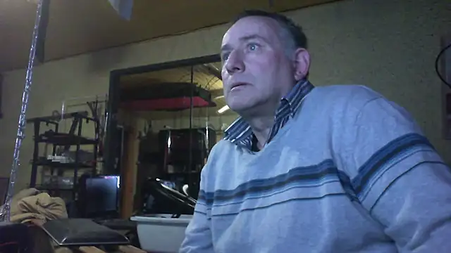 jeanlulu online show from 01/15/25, 08:48