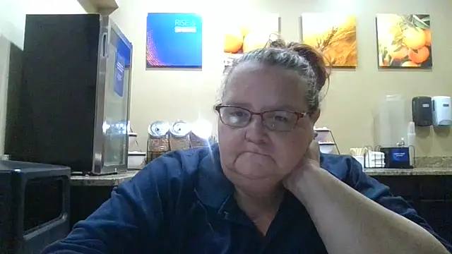 Hornybbw1978 online show from 10/16/25, 06:43