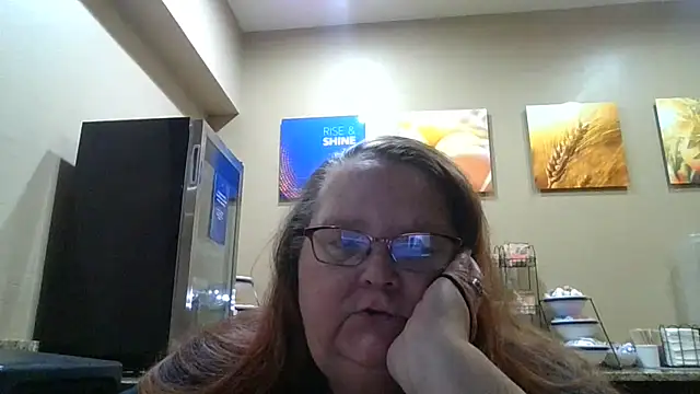 Hornybbw1978 online show from 10/22/25, 07:19