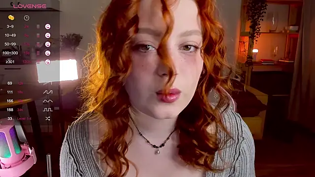 Sofy Benson online show from 11/28/25, 12:16