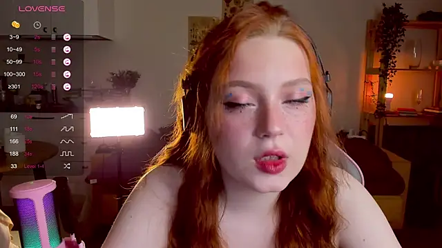 Sofy Benson online show from 12/02/25, 12:29